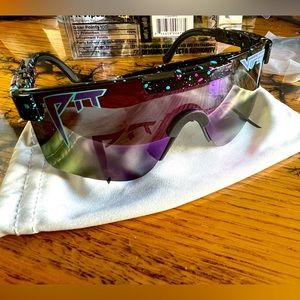 PIT VIPERS NightFall.